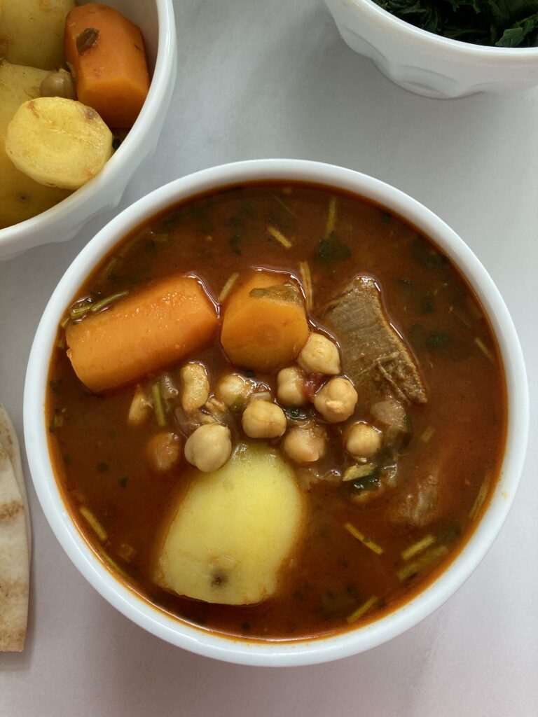 Shorba er en traditionel suppe, der bliver spist i Afghanistan